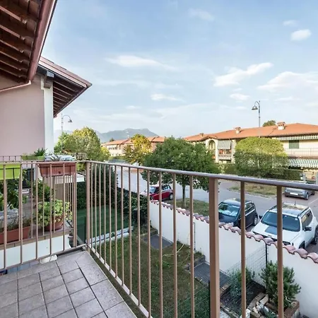 Acqua E Sole: Casa Con Piscina E Area Solarium アパート Raffa