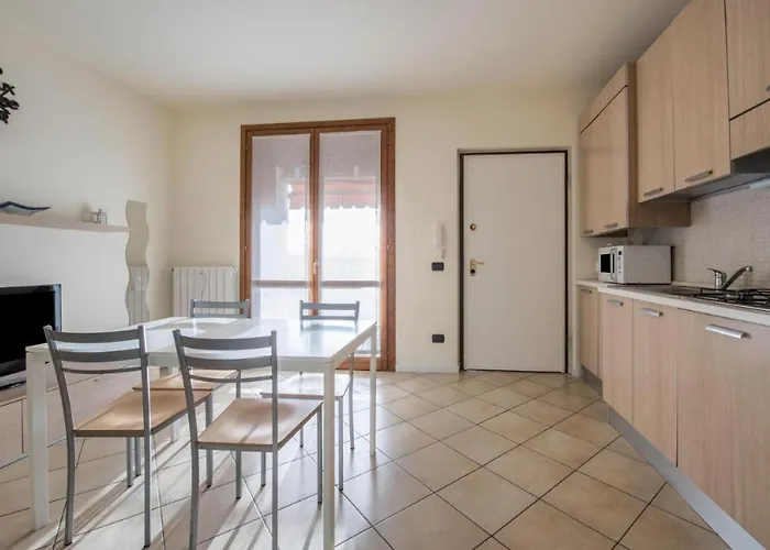 Acqua E Sole: Casa Con Piscina E Area Solarium דירה Raffa