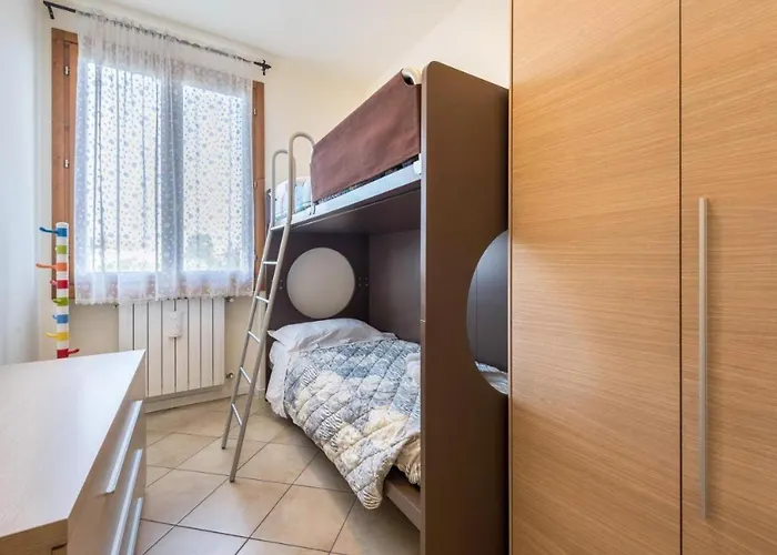 Acqua E Sole: Casa Con Piscina E Area Solarium *